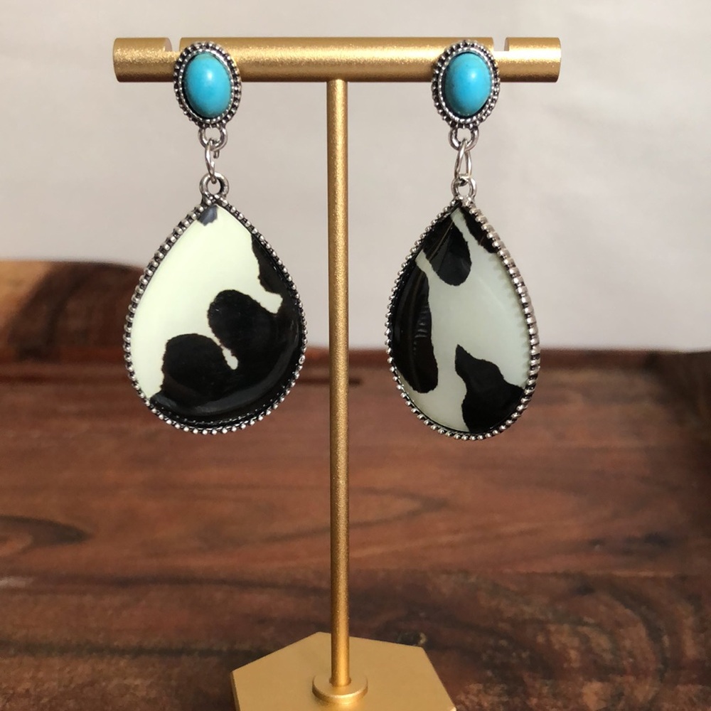 Women’s Boho Silver Plated Faux Turquoises Water Drop Cow Print Pattern Earrings
